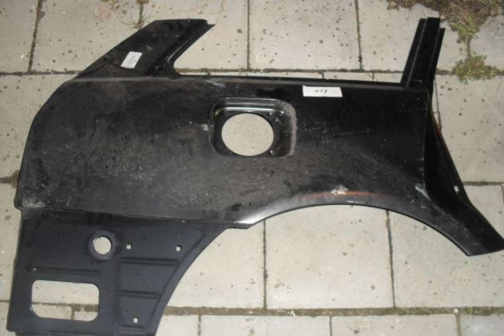 Zijflank achter rechts Audi A4 break 99-00