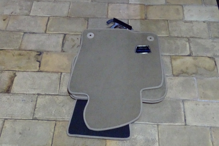 Mattenset Vw Passat 05-07 new java beige