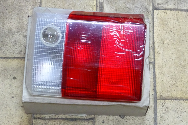 Achterlicht binnen rechts Audi 80