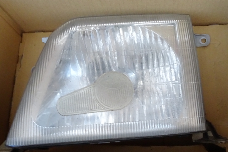 Koplamp links Toyota Landcruiser 6/99-8/00 gebruikt