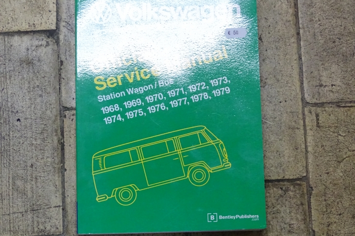Official Service Manual T2 Station Wagon/Bus 68-79