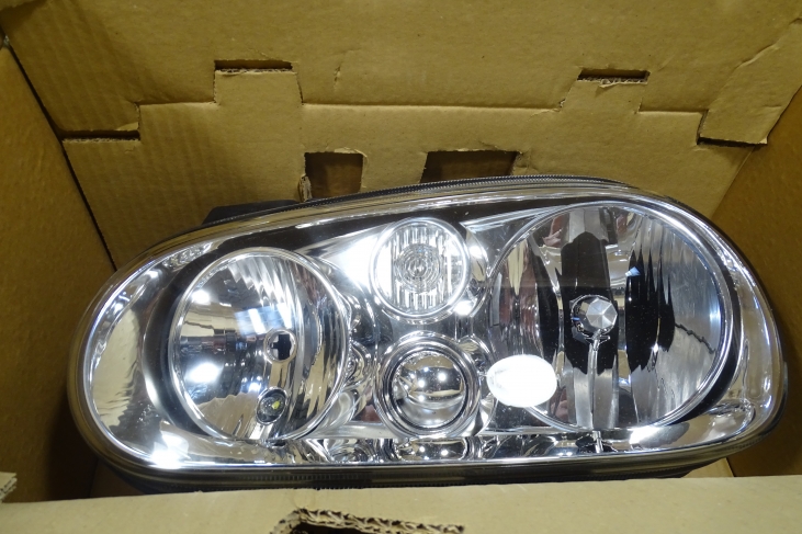Koplamp Vw Golf 4 links