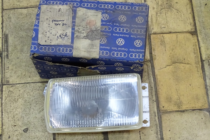 Koplamp rechts Vw Passat 
