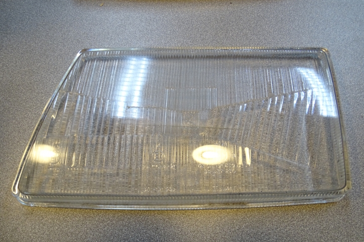 Koplampglas links Audi 100 C3