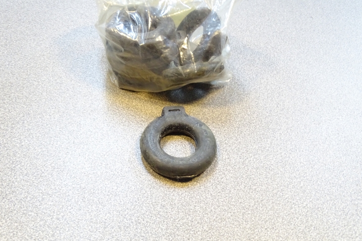 Ophangrubber uitlaat Vw Corrado / Derby 2 / Polo 2 / Golf 2 / Jetta 2